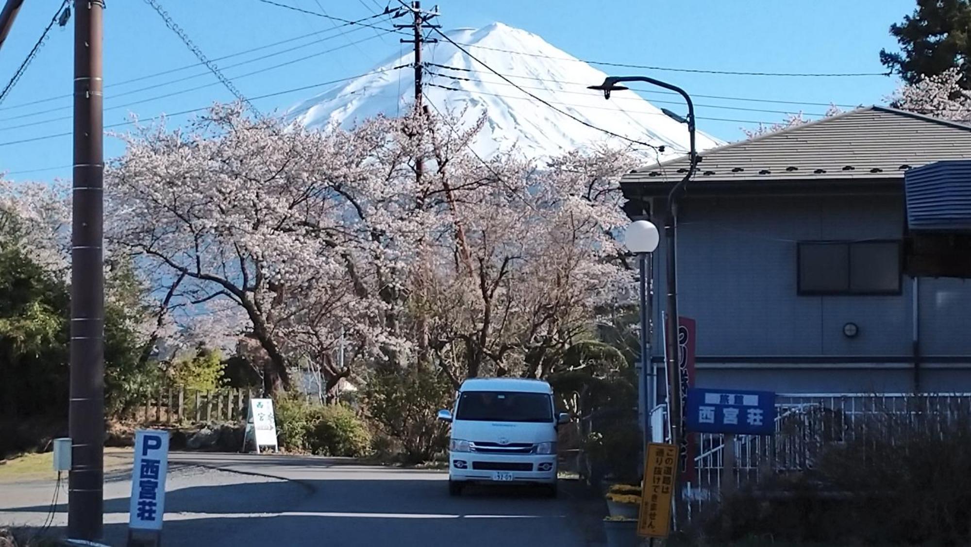 Hotel Nishimiyasou Fujikawaguchiko Exterior foto